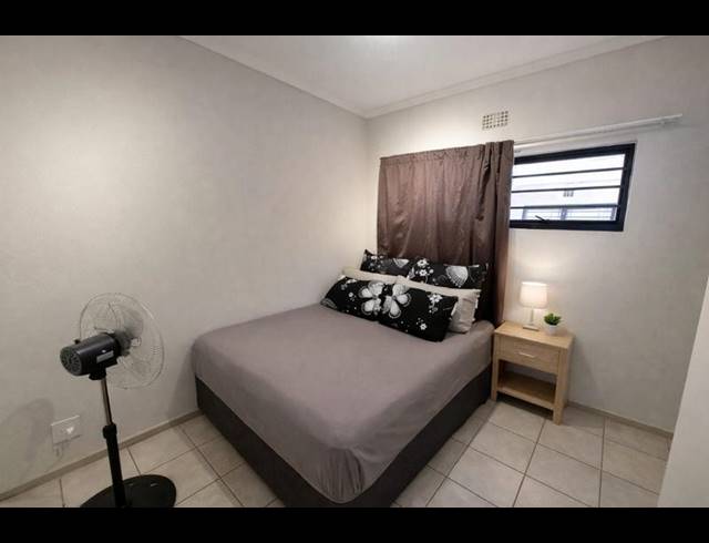 2 BEDROOM APARTMENT FOR SALE IN CLUBVIEW